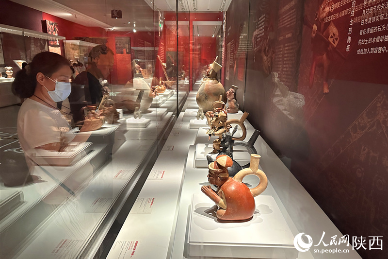 168件（組）秘魯文物在陜西歷史博物館集中展出。李志強(qiáng) 攝