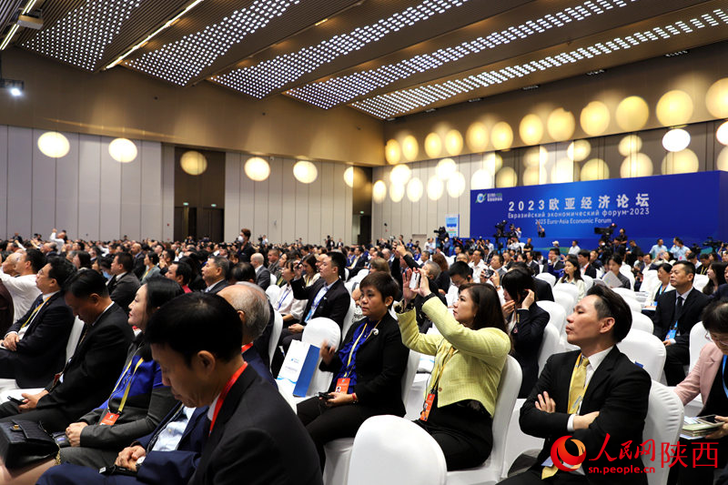 2023歐亞經(jīng)濟論壇會議現(xiàn)場。人民網(wǎng)記者孫挺 攝