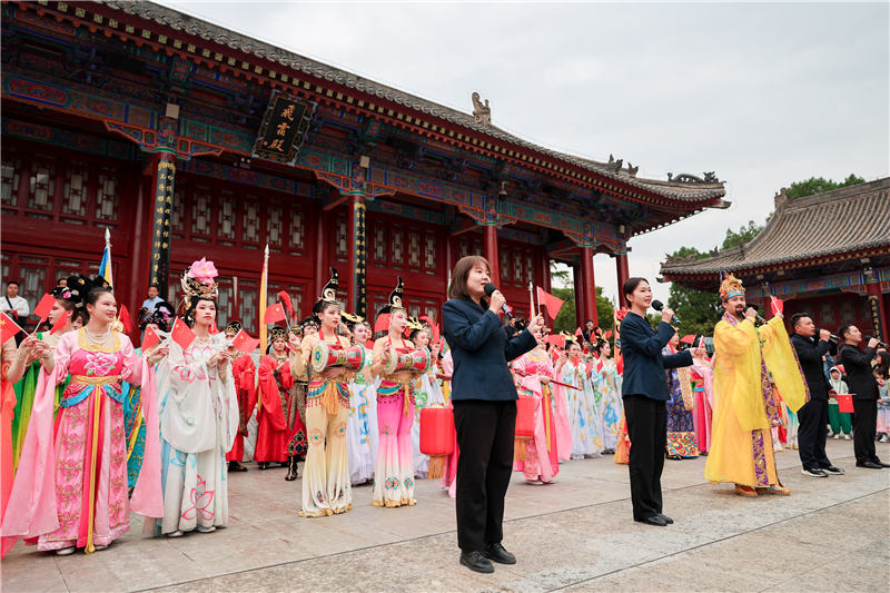 長假期間，華清宮景區(qū)策劃了一系列精彩的“文化大餐”。華清宮景區(qū)供圖