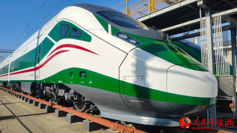 CR200J-C型“復(fù)興號(hào)”。人民網(wǎng)黨童 攝