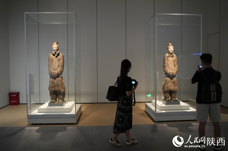 秦始皇帝陵博物院基本陳列“上新”，全面展示50年考古發(fā)掘成果。人民網(wǎng)記者 李志強(qiáng)攝