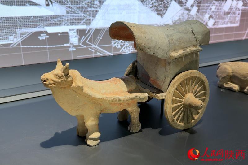 四方館展出的文物。人民網(wǎng)記者 李志強(qiáng)攝