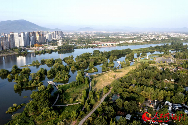 天漢濕地公園（航拍）。人民網(wǎng)記者 翁奇羽攝