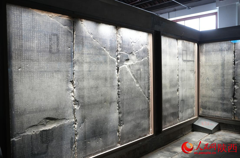 《開成石經(jīng)》。人民網(wǎng)記者 李志強(qiáng)攝